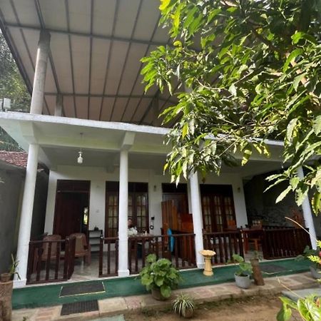 Pasan Guest Bed & Breakfast Ella Exterior foto